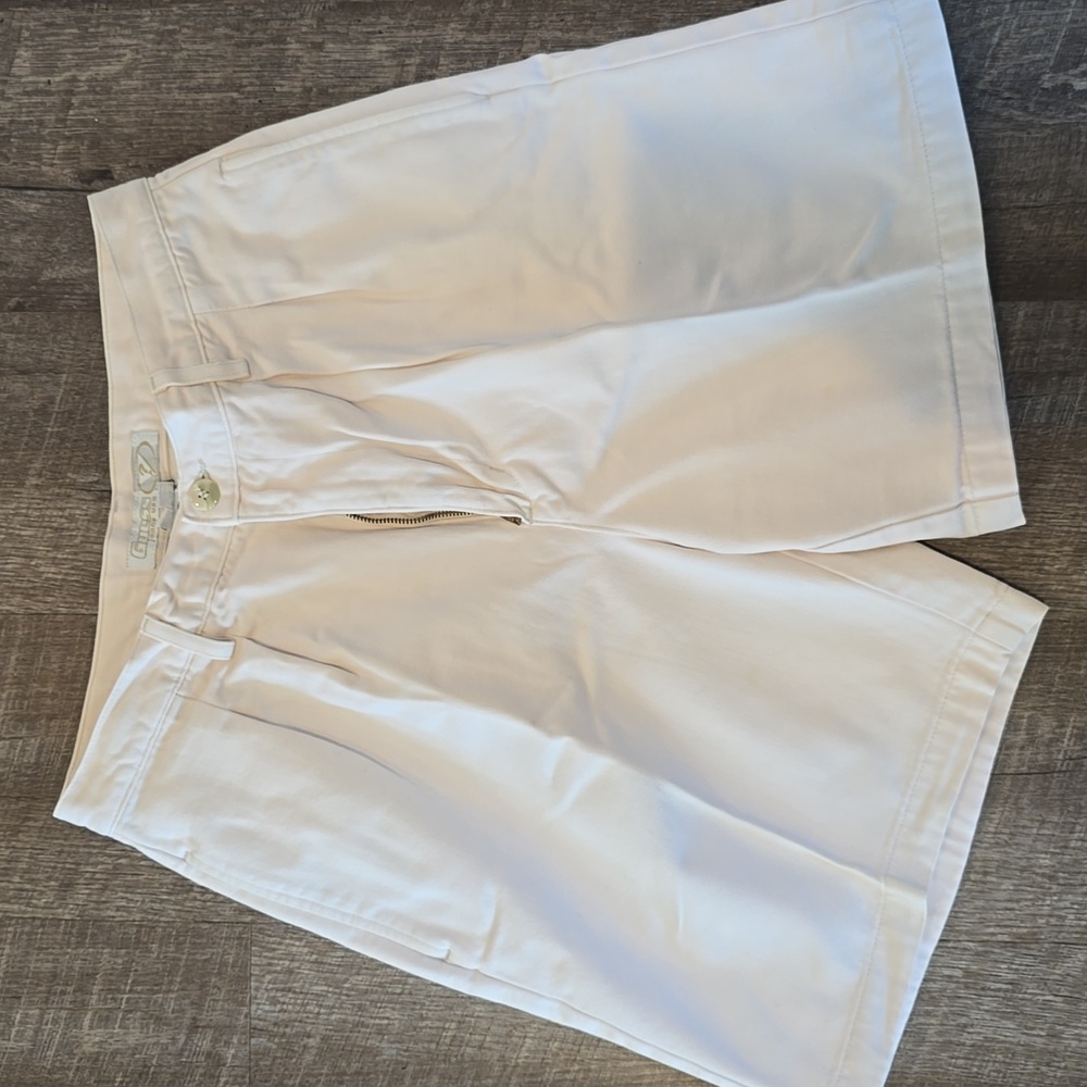 Vintage Men's Guess Cream Shorts
